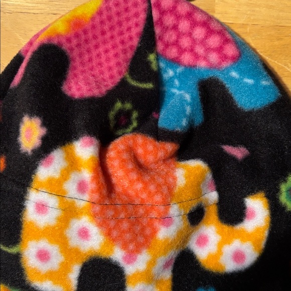 Turtle Fur fleece winter hat elephant, kids age 3 to 6 cute - Picture 3 of 4
